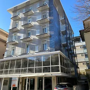 *** Hotel Vernel Italy