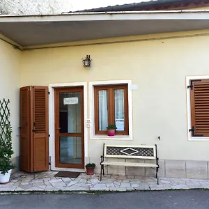  Casa vacanze Casa Maira In Centro A Italia